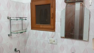 Image of 1800 Sq.ft 3 BHK Builder Floor for rent in East Of Kailash, New Delhi for Rs. 50000