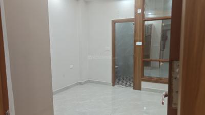 Bedroom Image of 1300 Sq.ft 2 BHK Builder Floor for sale in Indirapuram Ghaziabad for Rs. 5500000
