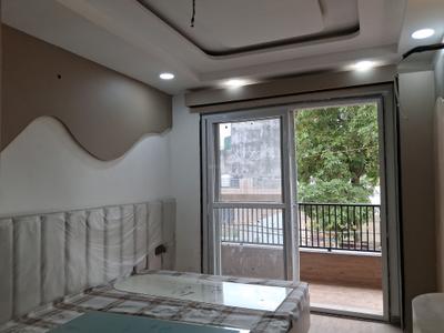 Bedroom Image of 1350 Sq.ft 4 BHK Builder Floor for sale in Deenpur New Delhi for Rs. 13500000