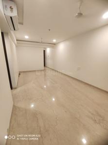 Hall Image of 905 Sq.ft 2 BHK Apartment / Flat for sale in Khar West Mumbai for Rs. 40000000