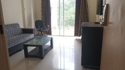Living Room Image of 650 Sq.ft 1 BHK Apartment / Flat for sale in Amanora Park Town, Hadapsar Pune for Rs. 6500000