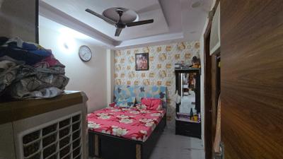 Bedroom Image of 550 Sq.ft 2 BHK Builder Floor for sale in Laxmi Nagar New Delhi for Rs. 5500000