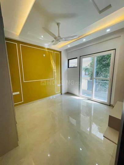 Saket Bedroom 1