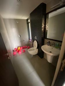 Bathroom Image of 1150 Sq.ft 2 BHK Apartment / Flat for rent in Lodha Splendora, Thane West Thane for Rs. 36000