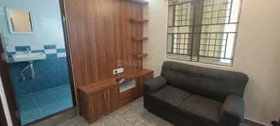 Hall Image of 575 Sq.ft 1 BHK Apartment / Flat for rent in Ashwini Layout, Ejipura Bengaluru for Rs. 26000
