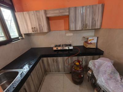 Kitchen Image of 625 Sq.ft 2 BHK Apartment / Flat for sale in Sector 5 Noida for Rs. 3500000