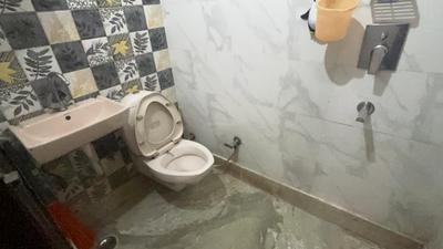 Image of 750 Sq.ft 3 BHK Builder Floor for sale in Sector 7 Rohini, New Delhi for Rs. 7000000