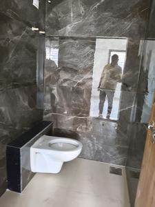 Bathroom Image of 2880 Sq.ft 4 BHK Apartment / Flat for sale in Satellite Ahmedabad for Rs. 14500000
