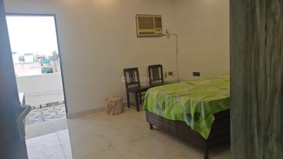 Bedroom Image of 800 Sq.ft 1 RK Independent House for rent in Paschim Vihar New Delhi for Rs. 15541