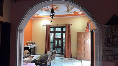Living Room Image of 2250 Sq.ft 3 BHK Independent House for sale in Prakash Vihar Colony Palwal for Rs. 15000000