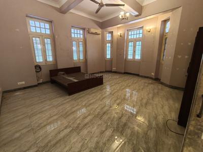 Hall Image of 2200 Sq.ft 2.5 BHK Apartment / Flat for rent in Colaba Mumbai for Rs. 250000