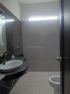 Bathroom Image of 1500 Sq.ft 2 BHK Builder Floor for rent in Sector 48 Noida for Rs. 33000