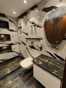 Bathroom Image of 1800 Sq.ft 3 BHK Builder Floor for sale in Shalimar Bagh New Delhi for Rs. 39500000