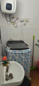 Image of 1250 Sq.ft 2 BHK Apartment / Flat for rent in Garden Towers, Banjara Hills, Hyderabad for Rs. 40000
