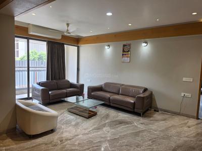 Hall Image of 2700 Sq.ft 4 BHK Apartment / Flat for rent in Bodakdev Ahmedabad for Rs. 100000