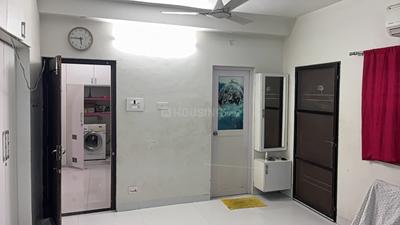 Bedroom Image of 2000 Sq.ft 3 BHK Apartment / Flat for rent in Maraimalai Nagar Chennai for Rs. 30000