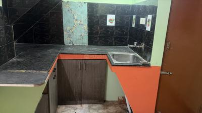 Kitchen Image of 750 Sq.ft 2 BHK Independent House for rent in Thiruvanmiyur Chennai for Rs. 25000