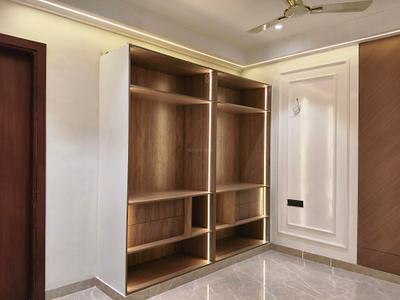 Bedroom Image of 2500 Sq.ft 4 BHK Builder Floor for sale in Ansal Versalia, Sector 67 Gurgaon for Rs. 27000000