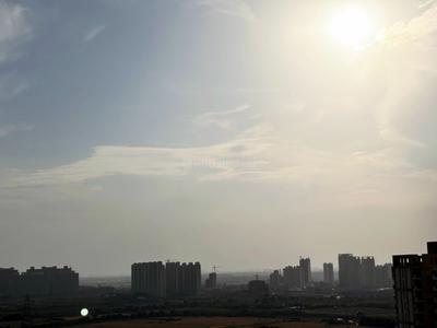 Image of 1061 Sq.ft 3 BHK Apartment / Flat for sale in Purvanchal Royal City, Chi V, Greater Noida for Rs. 19320000