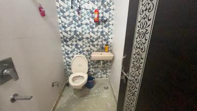 Image of 750 Sq.ft 3 BHK Builder Floor for sale in Sector 7 Rohini, New Delhi for Rs. 7000000