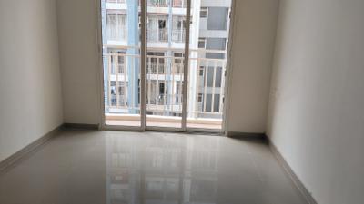 Bedroom Image of 950 Sq.ft 2 BHK Apartment / Flat for rent in Puraniks Stella Grand Central, Thane West Thane for Rs. 38000