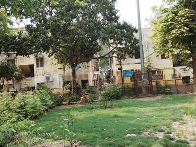 Image of 750 Sq.ft 3 BHK Apartment / Flat for sale in Metro Apartment, Jahangirpuri, New Delhi for Rs. 12500000
