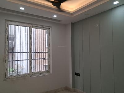 Bedroom Image of 1358 Sq.ft 3 BHK Builder Floor for sale in Paschim Vihar New Delhi for Rs. 26500000