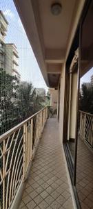 Balcony Image of 960 Sq.ft 2 BHK Apartment / Flat for sale in Bandra West Mumbai for Rs. 55000000