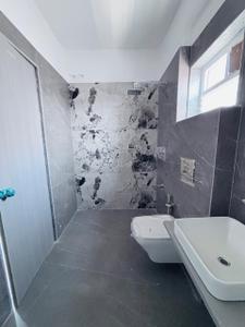 Bathroom Image of 1700 Sq.ft 4 BHK Villa for sale in Satva Sahaj Prime, Kalali Vadodara for Rs. 9500000