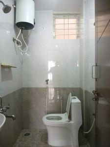 Common Bathroom Image of 600 Sq.ft 1 BHK Independent House for rent in Bellandur Bengaluru for Rs. 24000