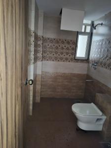Bathroom Image of 980 Sq.ft 2 BHK Apartment / Flat for sale in Matunga East Mumbai for Rs. 37500000