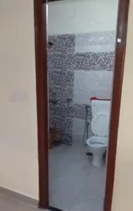 Bathroom Image of 2024 Sq.ft 3.5 BHK Apartment / Flat for rent in LDA Janeshwar Enclave, Jankipuram Lucknow for Rs. 25000