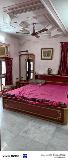 Rowland row Main Image 1