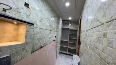 Image of 900 Sq.ft 3 BHK Builder Floor for sale in Laxmi Nagar, New Delhi for Rs. 11000000