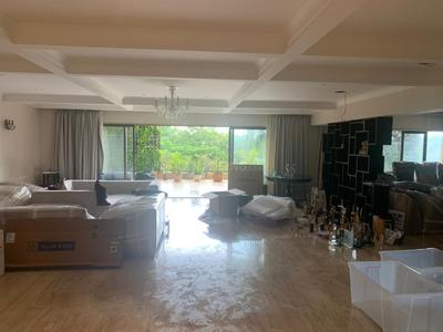 Image of 6000 Sq.ft 4 BHK Apartment / Flat for sale in Juhu, Mumbai for Rs. 450000000