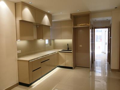Living Room Image of 780 Sq.ft 3 BHK Apartment / Flat for sale in ROF Aalayas by ROF Group, Sector 108 Gurgaon for Rs. 8500000