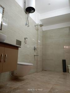 Bathroom Image of 1200 Sq.ft 2 BHK Builder Floor for rent in Canal Road Dehradun for Rs. 26000