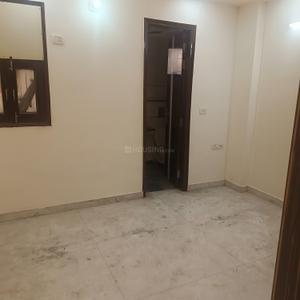 Bedroom Image of 900 Sq.ft 3 BHK Builder Floor for sale in Shalimar Bagh New Delhi for Rs. 19000000