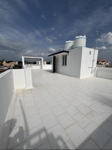 Balcony Image of 2050 Sq.ft 4 BHK Independent House for sale in Thandalam Chennai for Rs. 14000000