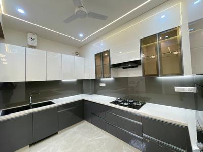 Kitchen Image of 1500 Sq.ft 3 BHK Builder Floor for sale in Vatika Independent Floors, Sector 82 Gurgaon for Rs. 23200000