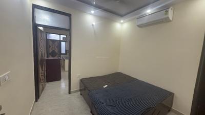Living Room Image of 600 Sq.ft 1 BHK Builder Floor for rent in Patel Nagar New Delhi for Rs. 18400
