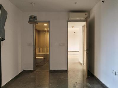 Bedroom Image of 2400 Sq.ft 4 BHK Builder Floor for sale in Lokhandwala Victoria, Worli Mumbai for Rs. 145000000