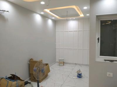 Living Room Image of 850 Sq.ft 2 BHK Apartment / Flat for sale in DDA Flats, Vikaspuri New Delhi for Rs. 11000000