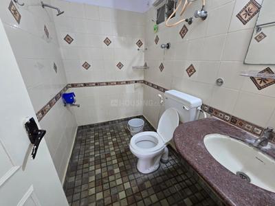 Bathroom Image of 1800 Sq.ft 3 BHK Apartment / Flat for rent in Anriya Dwellington, RMV Extension Stage 2 Bengaluru for Rs. 75000