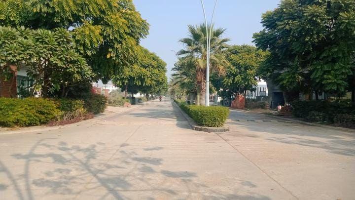 Omaxe Chandigarh Extension Plot Main Image 1