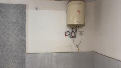 Image of 950 Sq.ft 2 BHK Apartment / Flat for rent in Suncity Avenue 76, Sector 76, Gurgaon for Rs. 18000