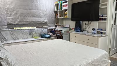 Bedroom Image of 1250 Sq.ft 2 BHK Apartment / Flat for sale in Colaba Mumbai for Rs. 67000000
