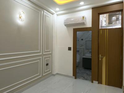 Bedroom Image of 1350 Sq.ft 3 BHK Builder Floor for sale in Indirapuram Ghaziabad for Rs. 13000000