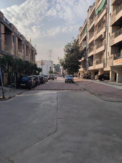 Manglam Kanak Vrindavan Main Image 1