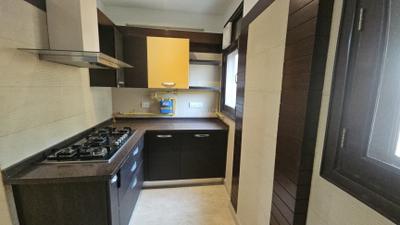 Kitchen Image of 3200 Sq.ft 4 BHK Builder Floor for rent in Vasant Vihar New Delhi for Rs. 250000